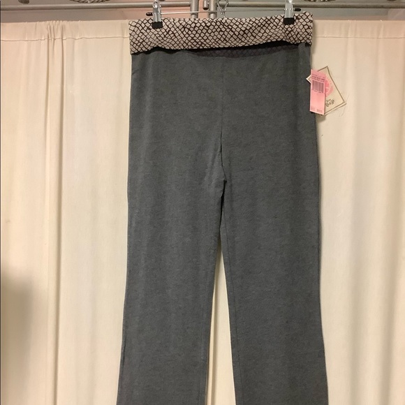 JUICY COUTURE SNAKE OMBRÉ FOLD OVER WAIST STRAIGHT LEG PANTS CAMI - Picture 13 of 13